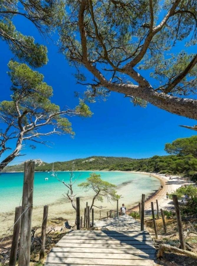 Logement La Belle Provence Le Beausset Dış mekan fotoğraf