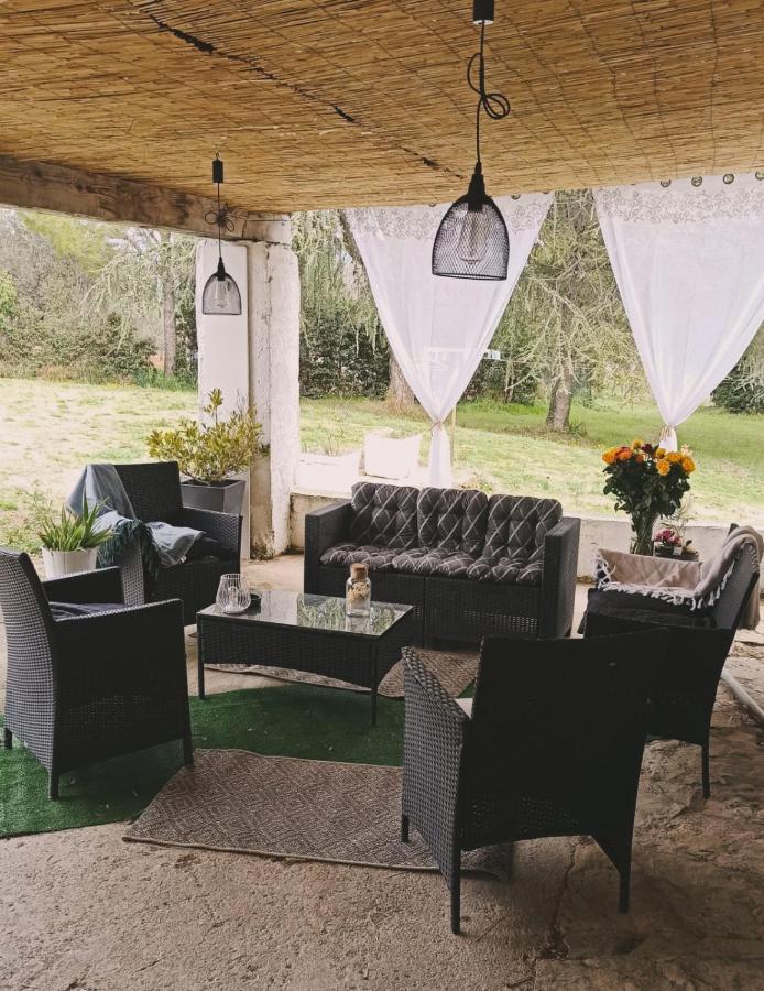 Logement La Belle Provence Le Beausset Dış mekan fotoğraf