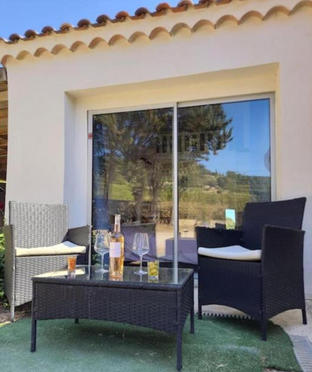 Logement La Belle Provence Le Beausset Dış mekan fotoğraf